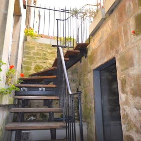Lauras Townhouse Apartments Garrard'S Retreat Bath Exterior photo